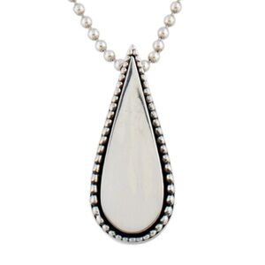 Lagos
Drop Pendant Necklace